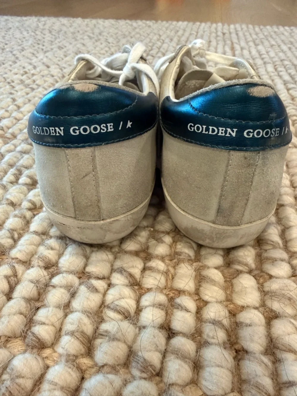 Golden Goose Superstar Sneakers - Picture 4 of 5